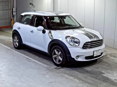 MINI Crossover