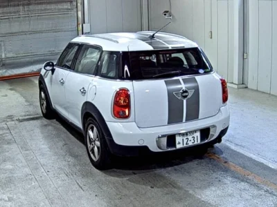 MINI Crossover