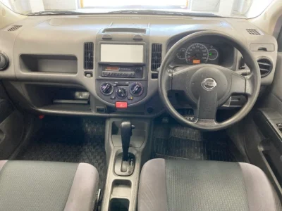 Nissan AD