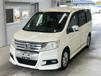 Honda STEP WAGON