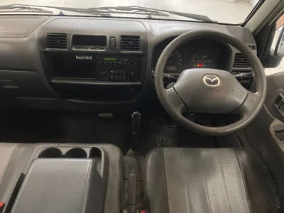 Mazda Bongo Van