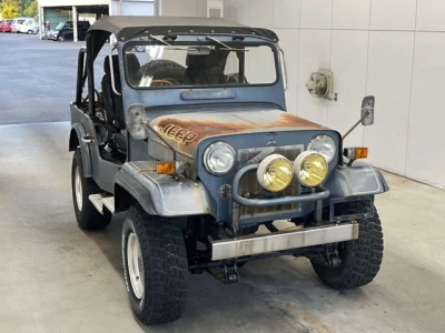 Mitsubishi Jeep