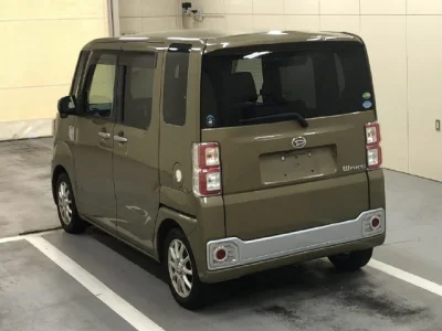 Daihatsu WAKE