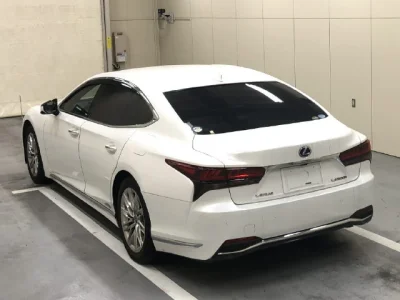 Lexus LS500h