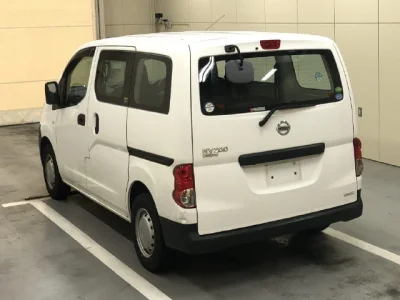 Nissan CARAVAN