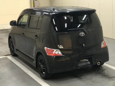 Toyota bB