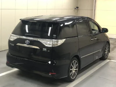Toyota Estima Hybrid