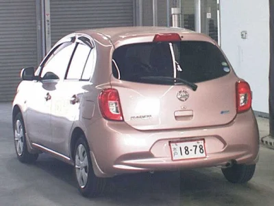 Nissan MARCH