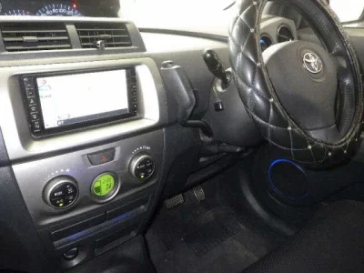 Toyota bB