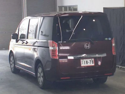 Honda STEP WAGON