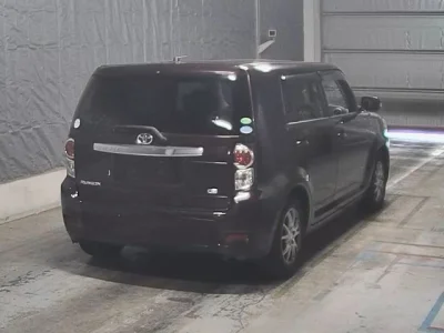 Toyota Corolla Rumion