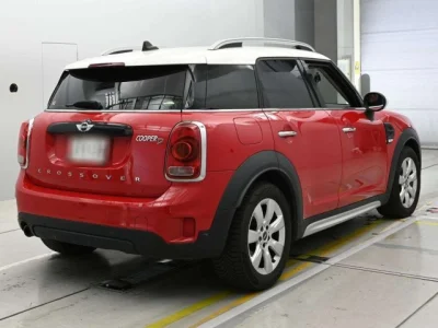 MINI Crossover