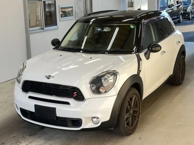 MINI Crossover