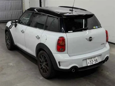 MINI Crossover