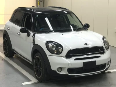 MINI Crossover