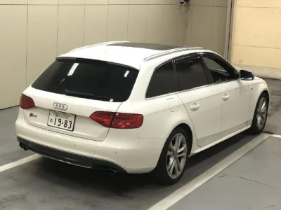 Audi S4