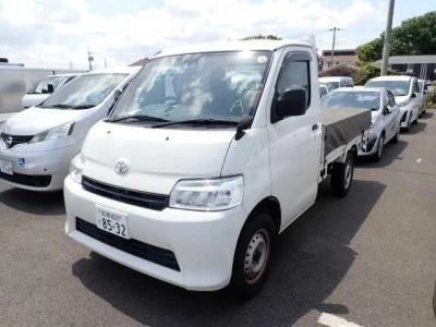 Toyota TownAce Truck