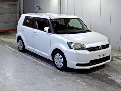 Toyota Corolla Rumion