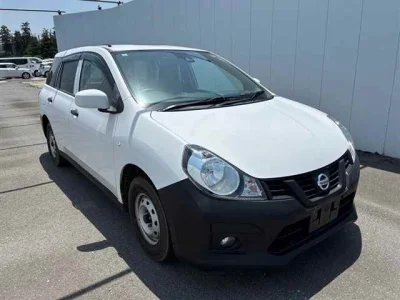Nissan AD