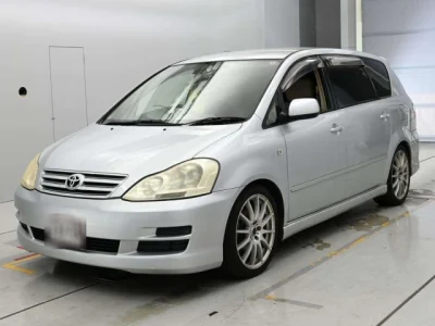 Toyota Ipsum