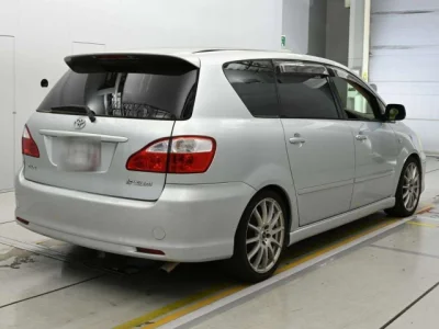 Toyota Ipsum