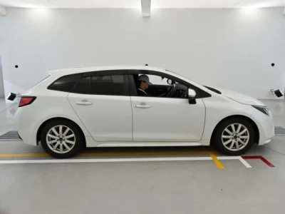 Toyota Corolla Touring Sports
