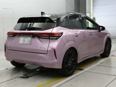 Nissan AURA