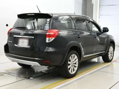 Toyota Vanguard
