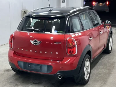 MINI Crossover