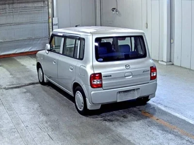Mazda Spiano