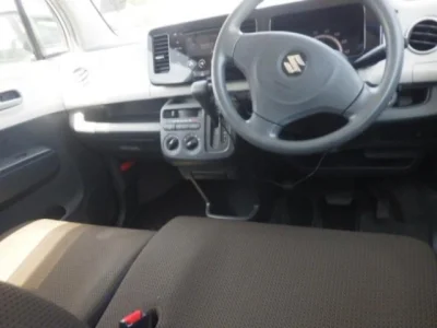 Suzuki MRWAGON