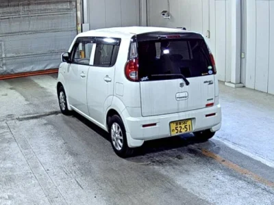 Suzuki MRWAGON