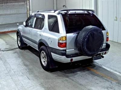 Isuzu Wizard