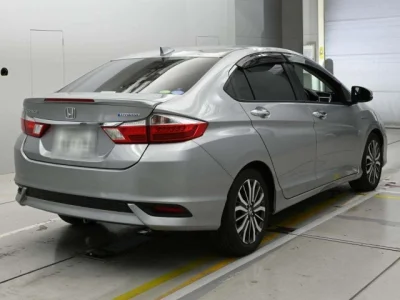 Honda GRACE