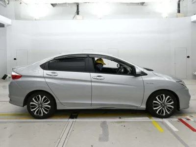 Honda GRACE