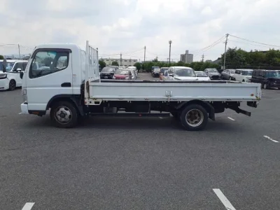Mitsubishi Fuso Canter