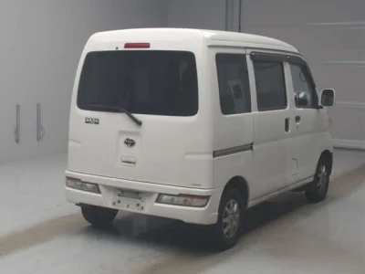 Toyota Pixis Van