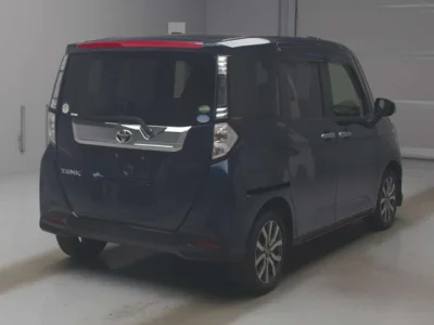 Toyota Tank