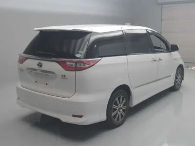 Toyota Estima Hybrid
