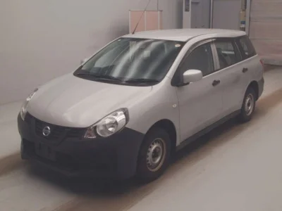 Nissan AD