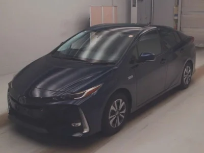 Toyota Prius PHV