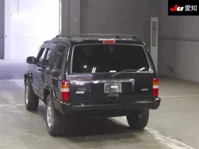 Jeep CHEROKEE
