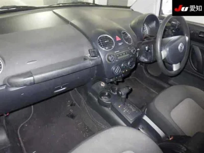 Volkswagen New Beetle