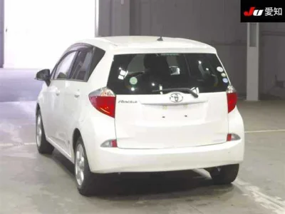 Toyota Ractis