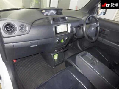 Toyota bB