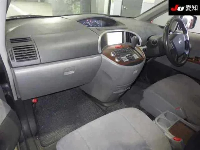 Nissan PRESAGE