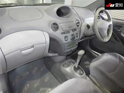 Toyota Platz