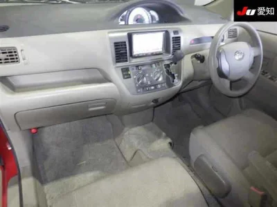 Toyota Raum