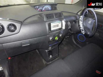 Toyota bB