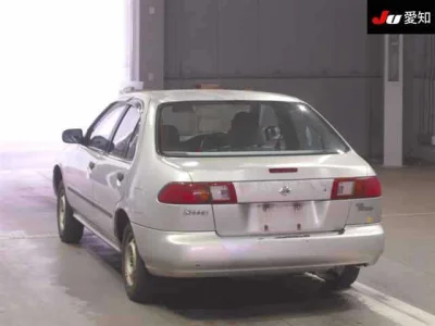 Nissan Sunny